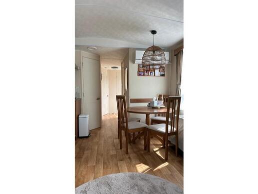 Arronbrook zonder staanplaats