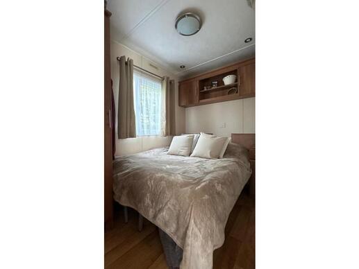 Arronbrook zonder staanplaats