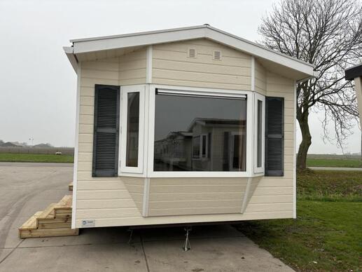 AMS Super  Spiegelbeeld